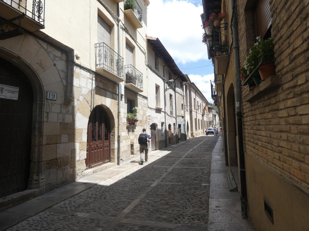 Apartamento Medieval En El Camino De Santiago Estella Ngoại thất bức ảnh
